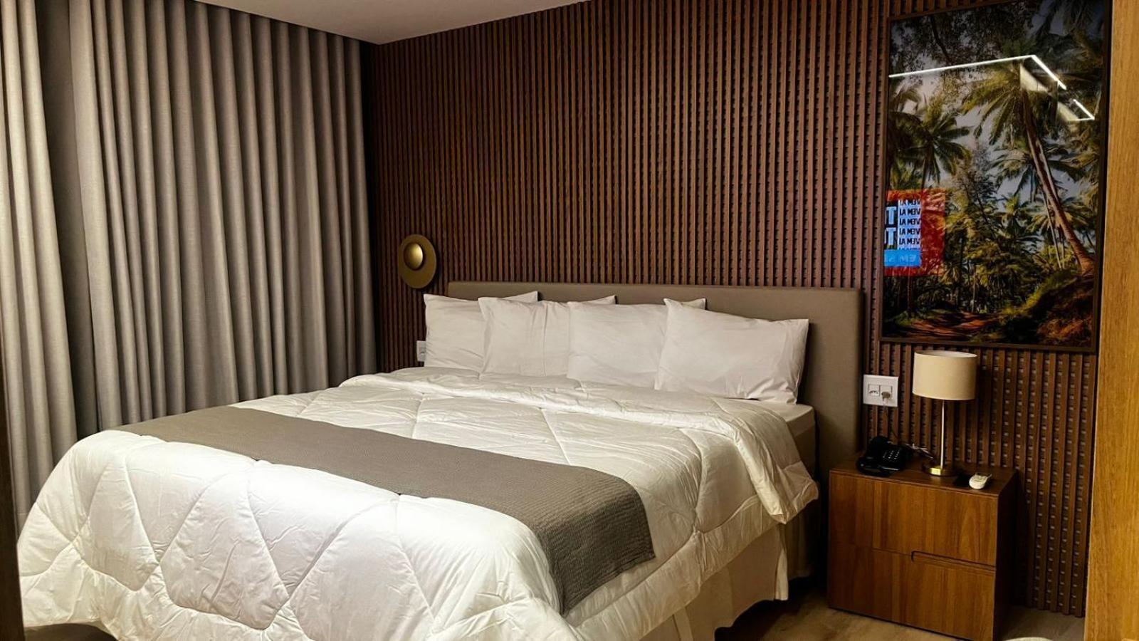Hotel Amsterdam Montes Claros Luaran gambar